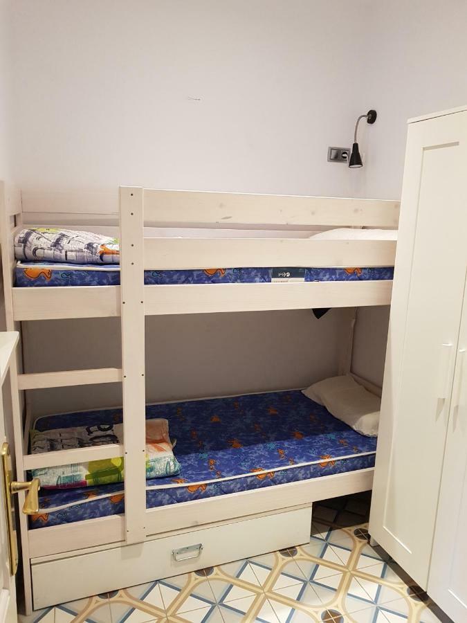 Apartamentos Nouvilas Portbou Extérieur photo