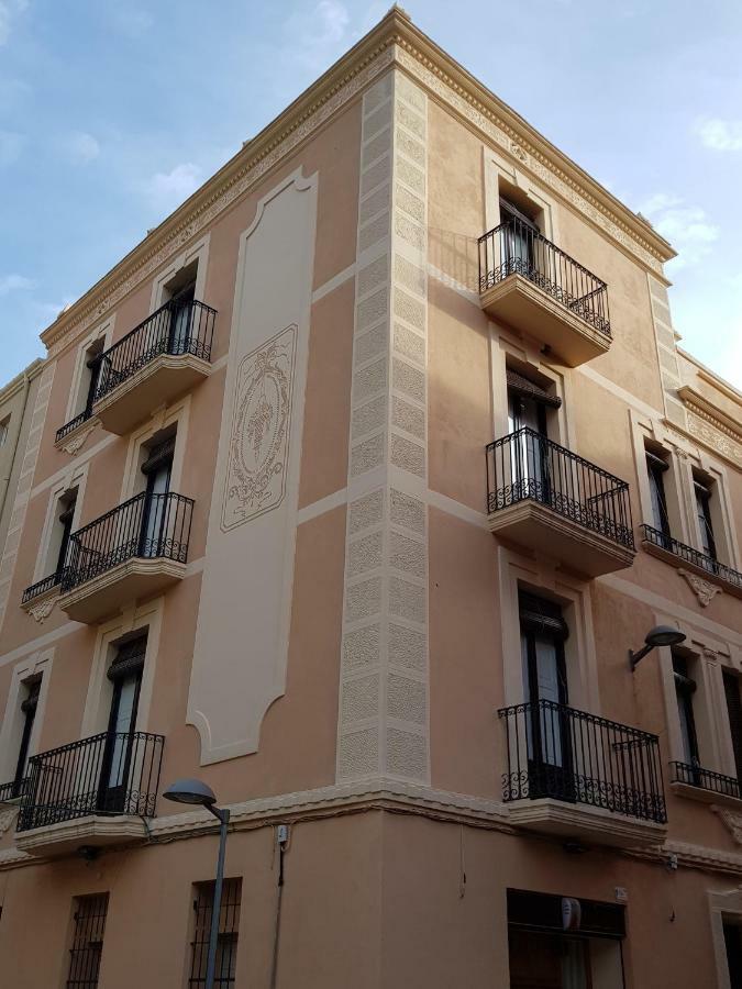 Apartamentos Nouvilas Portbou Extérieur photo