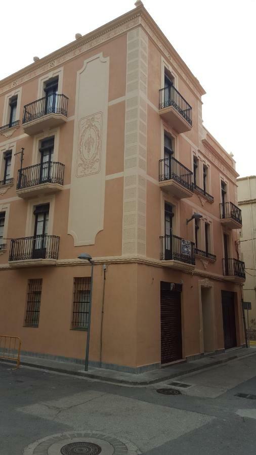 Apartamentos Nouvilas Portbou Extérieur photo